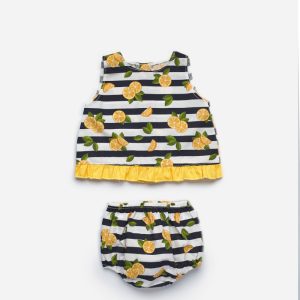Juliana Blusa e Calções com Riscas Marinho e Limões
