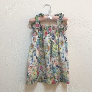 Vestido de alças “Benedita” . Top de verão para menina