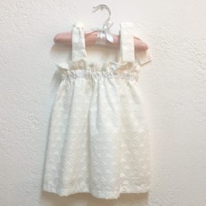 Vestido de alças “Carminho” em bordado inglês